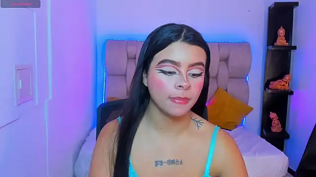 Snapshot of DakottaHilton chatting on December 2025 09:56:02 PM DakottaHilton online show from December 2025 09:56:02 PM