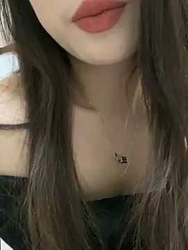 Snapshot of yaqing666 chatting on February 2026 03:24:01 PM yaqing666 online show from February 2026 03:24:01 PM