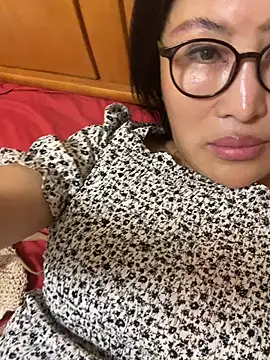 luckybaby666999 online show from June 2026 04:31:01 PM