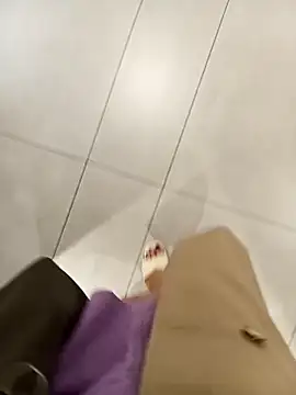 Baby-Linh online show from December 2025 05:03:02 AM