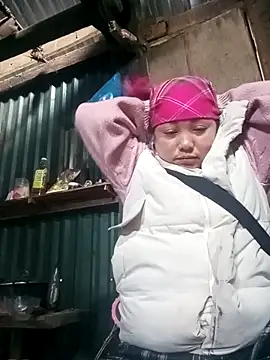 Snapshot of sary-hot2x chatting on February 2026 04:09:02 AM sary-hot2x online show from February 2026 04:09:02 AM