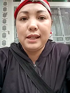 Snapshot of sary-hot2x chatting on February 2026 12:42:02 AM sary-hot2x online show from February 2026 12:42:02 AM