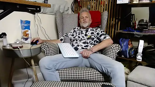 FeNyx Flayme online show from February 2026 08:19:02 AM