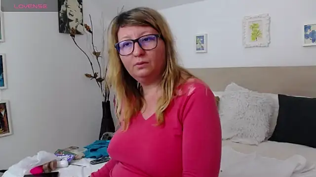 OlgaPavlova online show from February 2026 02:37:02 PM