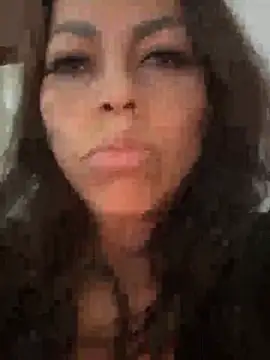 Bambolinastella online show from January 2026 06:33:02 PM