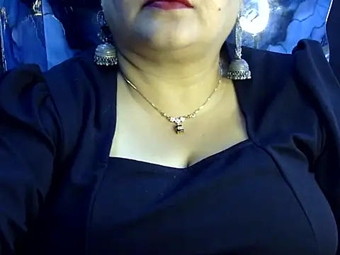 Snapshot of Soniya_Sha chatting on June 2026 02:18:02 PM Soniya Sha online show from June 2026 02:18:02 PM