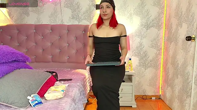 Amelie sutra online show from January 2026 06:24:01 PM