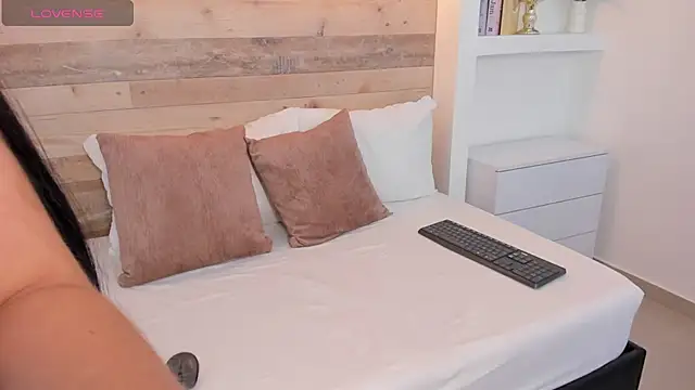 Snapshot of orihime_bunny chatting on December 2025 12:33:02 PM orihime bunny online show from December 2025 12:33:02 PM