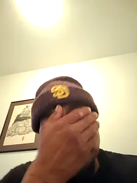 Snapshot of moneytalk516 chatting on December 2025 04:55:01 AM moneytalk516 online show from December 2025 04:55:01 AM