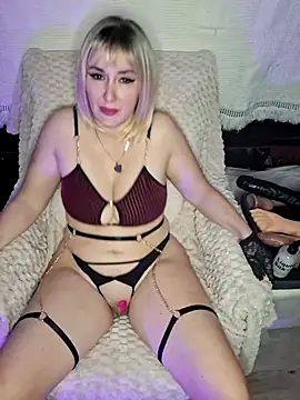 La Chatounettee online show from February 2026 09:03:02 AM