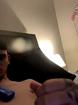 Snapshot of jayswrlddd chatting on December 2025 12:03:02 PM jayswrlddd online show from December 2025 12:03:02 PM