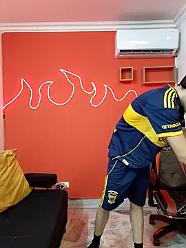 Neo Twink online show from January 2026 07:17:02 PM