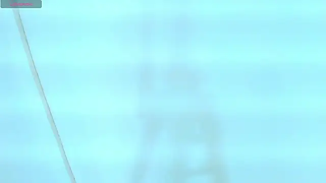 Snapshot of AprillRoss chatting on January 2026 12:40:01 PM AprillRoss online show from January 2026 12:40:01 PM