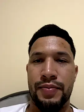 Snapshot of Ethan_Bilzerian chatting on December 2025 03:04:01 AM Ethan Bilzerian online show from December 2025 03:04:01 AM