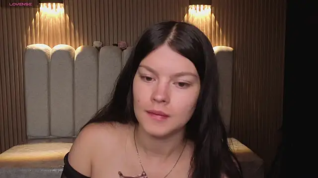 Sara valderrama  online show from February 2026 02:07:01 PM