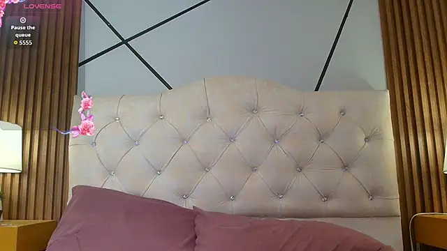 Molly Denver online show from January 2026 01:10:02 AM