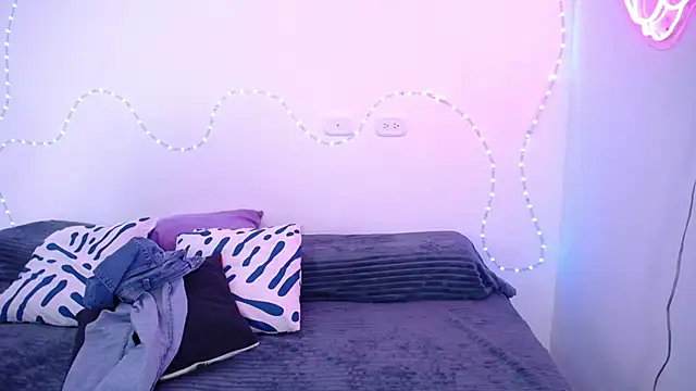 Sofia tgn online show from February 2026 06:22:02 PM