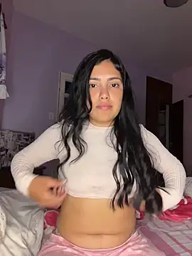 Snapshot of _Laurentt_ chatting on February 2026 01:46:02 AM Laurentt online show from February 2026 01:46:02 AM