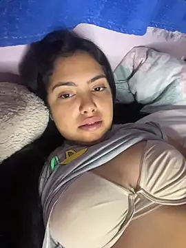 Snapshot of _Laurentt_ chatting on February 2026 03:49:02 AM Laurentt online show from February 2026 03:49:02 AM