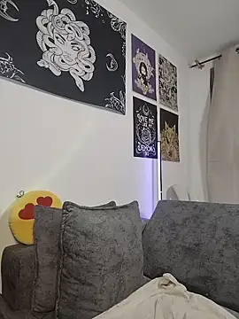 little  ammy online show from June 2026 11:40:01 PM