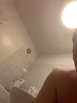 Snapshot of VIP9696 chatting on March 2026 09:10:01 PM VIP9696 online show from March 2026 09:10:01 PM