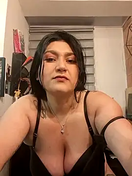 Snapshot of Magenta_Moon chatting on March 2026 04:58:01 AM Magenta Moon online show from March 2026 04:58:01 AM