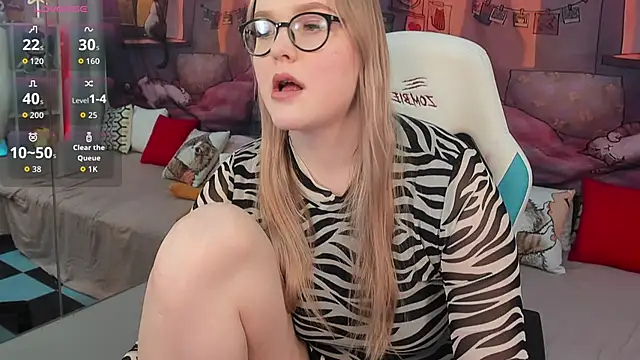 SallyPratt online show from December 2025 12:58:02 PM