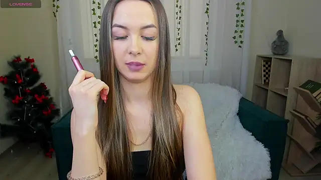 LunaCurly  online show from January 2026 11:04:01 AM