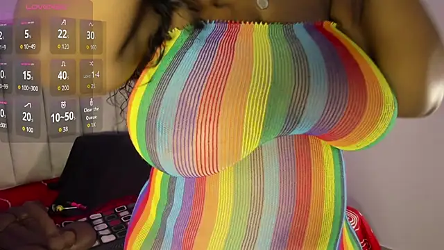 Snapshot of TriexiMars chatting on February 2026 01:39:01 PM TriexiMars online show from February 2026 01:39:01 PM