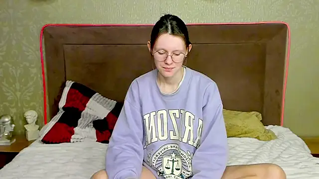 RoxyHerena online show from January 2026 04:07:02 AM