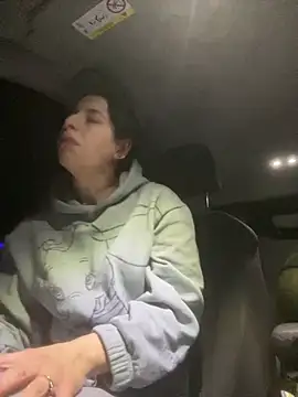 coupledeea online show from January 2026 07:17:01 PM