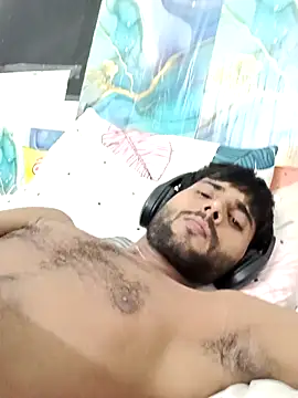 Candyboy  online show from April 2026 08:33:01 PM