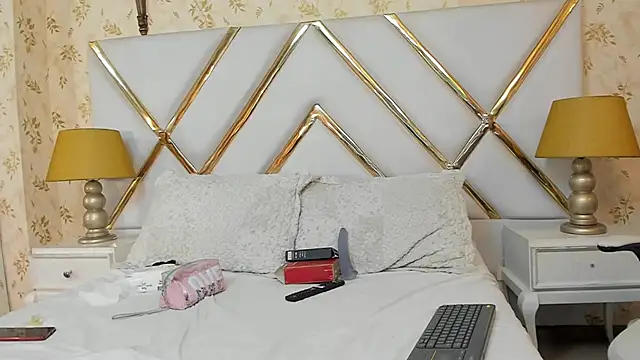 RachelleEvans online show from January 2026 06:13:02 PM