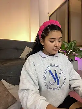 ladulcemary  online show from January 2026 07:07:02 PM