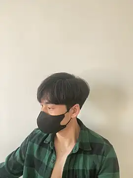 kimze7 online show from February 2026 08:13:01 AM