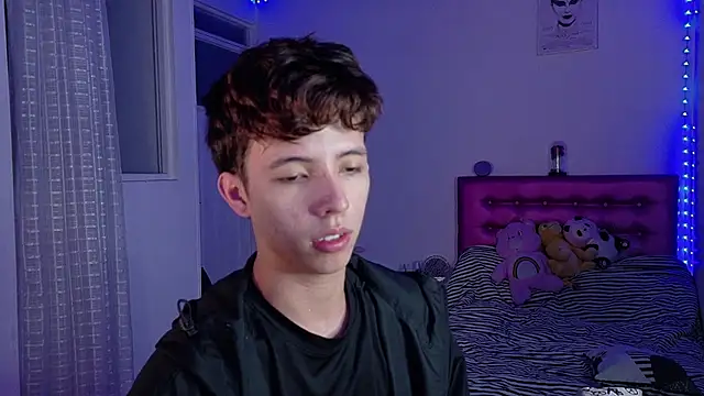 Snapshot of Dani_Dancer chatting on February 2026 12:26:02 AM Dani Dancer online show from February 2026 12:26:02 AM