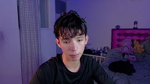 Snapshot of Dani_Dancer chatting on February 2026 11:01:01 PM Dani Dancer online show from February 2026 11:01:01 PM