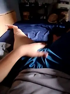 Snapshot of AVALIAminhaPika chatting on January 2026 04:21:02 PM AVALIAminhaPika online show from January 2026 04:21:02 PM