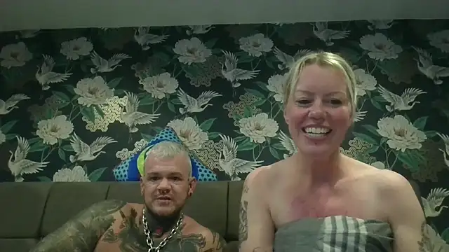 trans man and his dom online show from February 2026 09:00:02 PM