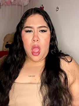 Mia Carters online show from December 2025 10:25:01 PM