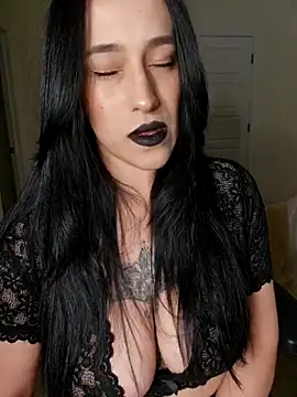 Snapshot of BustyVampyre chatting on February 2026 12:08:01 AM BustyVampyre online show from February 2026 12:08:01 AM