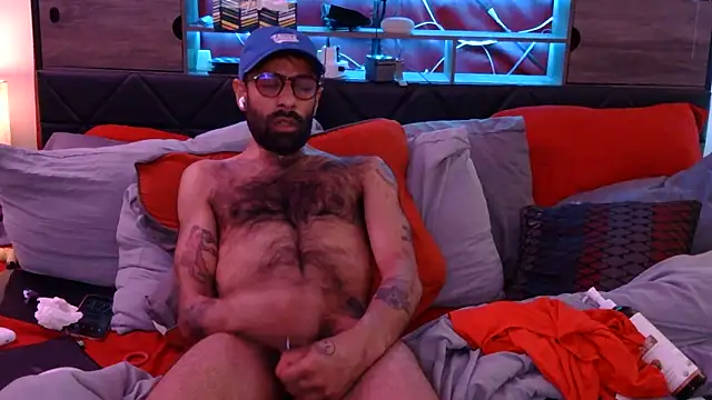 LilBrownPKB online show from December 2025 09:22:02 PM