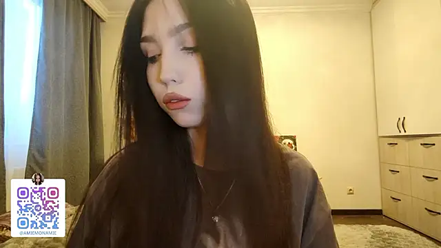 Qwami Amie online show from February 2026 10:14:02 AM