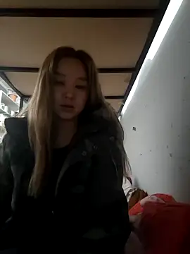 SherrylShaw online show from December 2025 06:03:02 PM