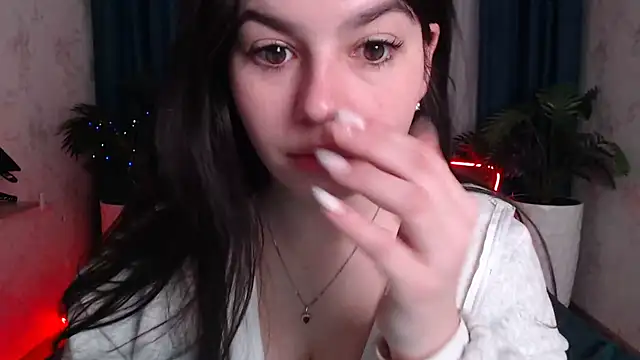 KisaModel online show from January 2026 02:50:01 AM