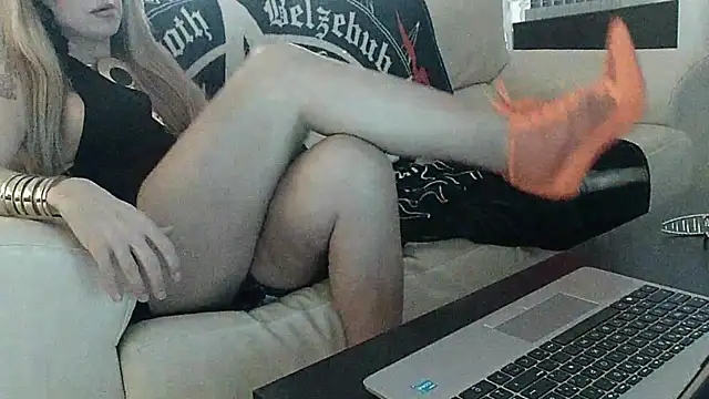 Sandro7879 online show from February 2026 07:54:02 PM