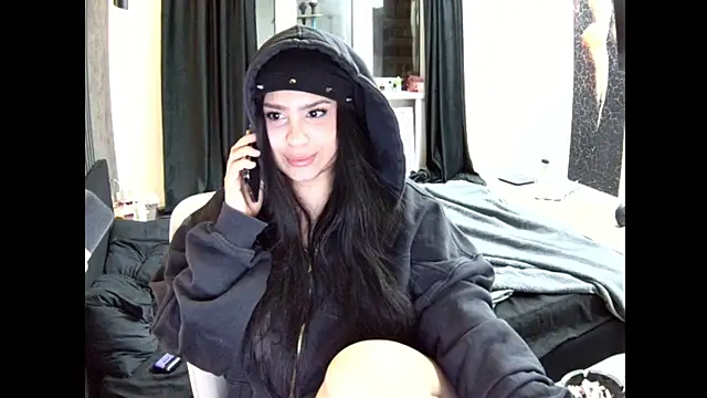 Snapshot of Nicole_Pars chatting on February 2026 01:36:02 AM Nicole Pars online show from February 2026 01:36:02 AM