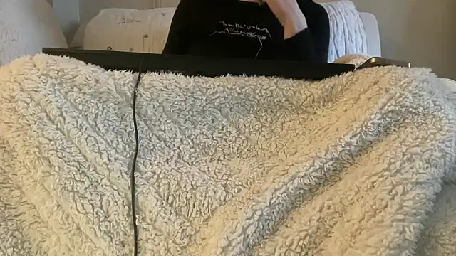 ijustturned18today online show from February 2026 03:44:01 PM