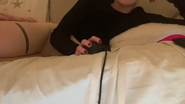 ijustturned18today online show from February 2026 08:43:01 PM