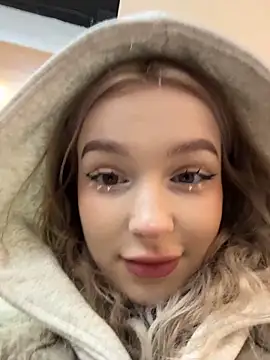 -teenytiny- online show from December 2025 02:12:02 PM